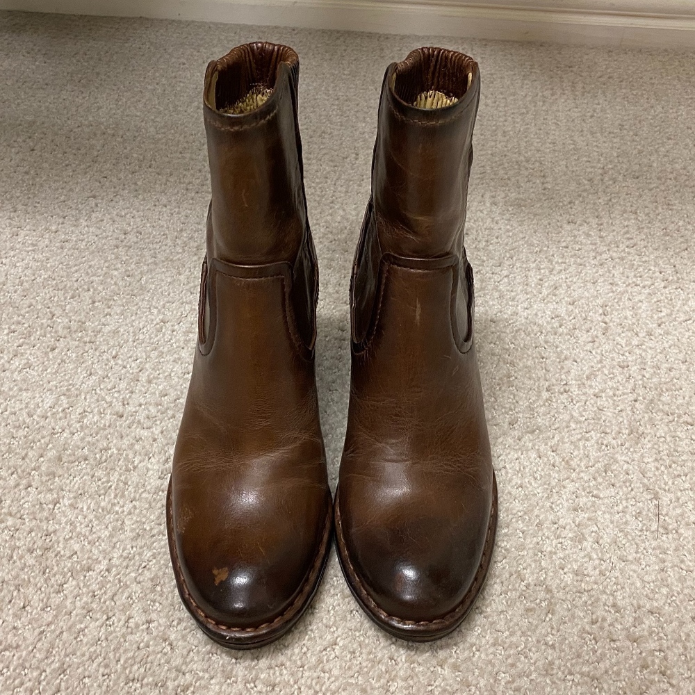 Frye Lucinda Leather Short Boots - Brown  Size 6.5